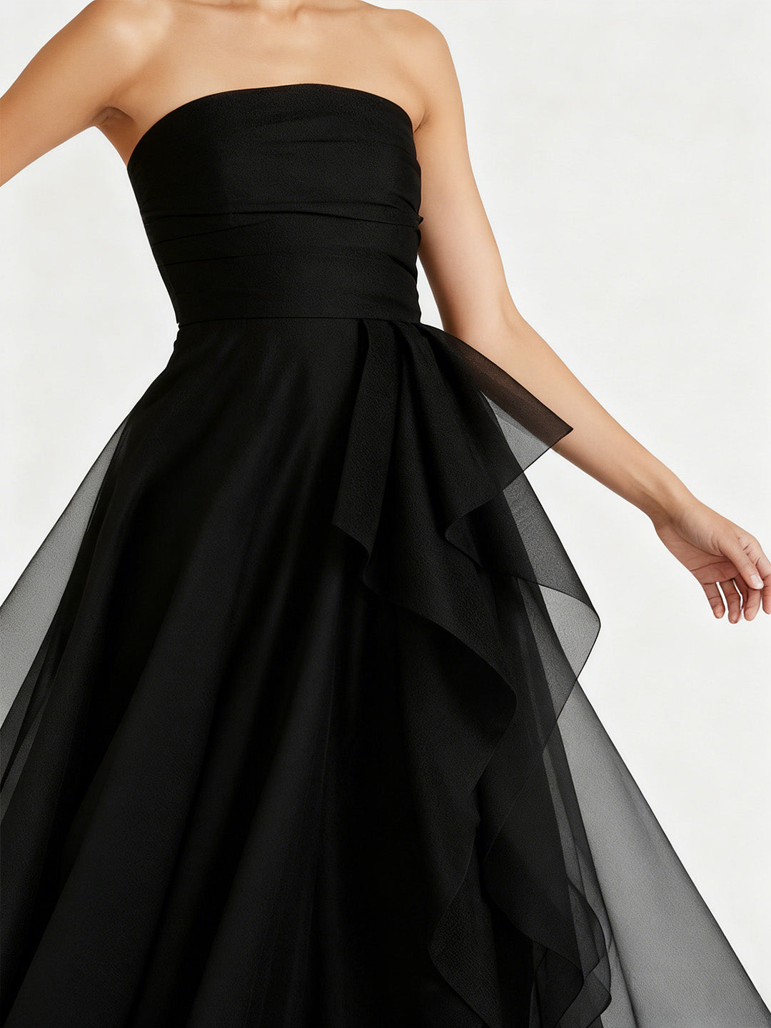 Elegant Strapless Organza Evening Gown