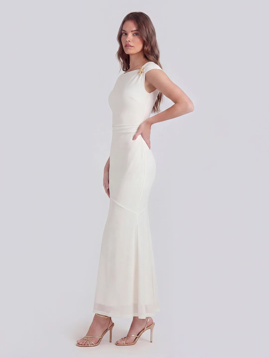Asymmetric Sleeve Bodycon Gown with Knot-Shoulder Detail