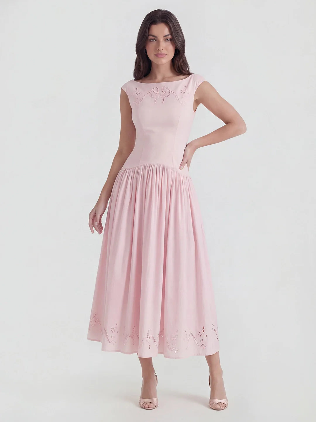 Exquisite Boat Neck Fil-Coupé Maxi Dress
