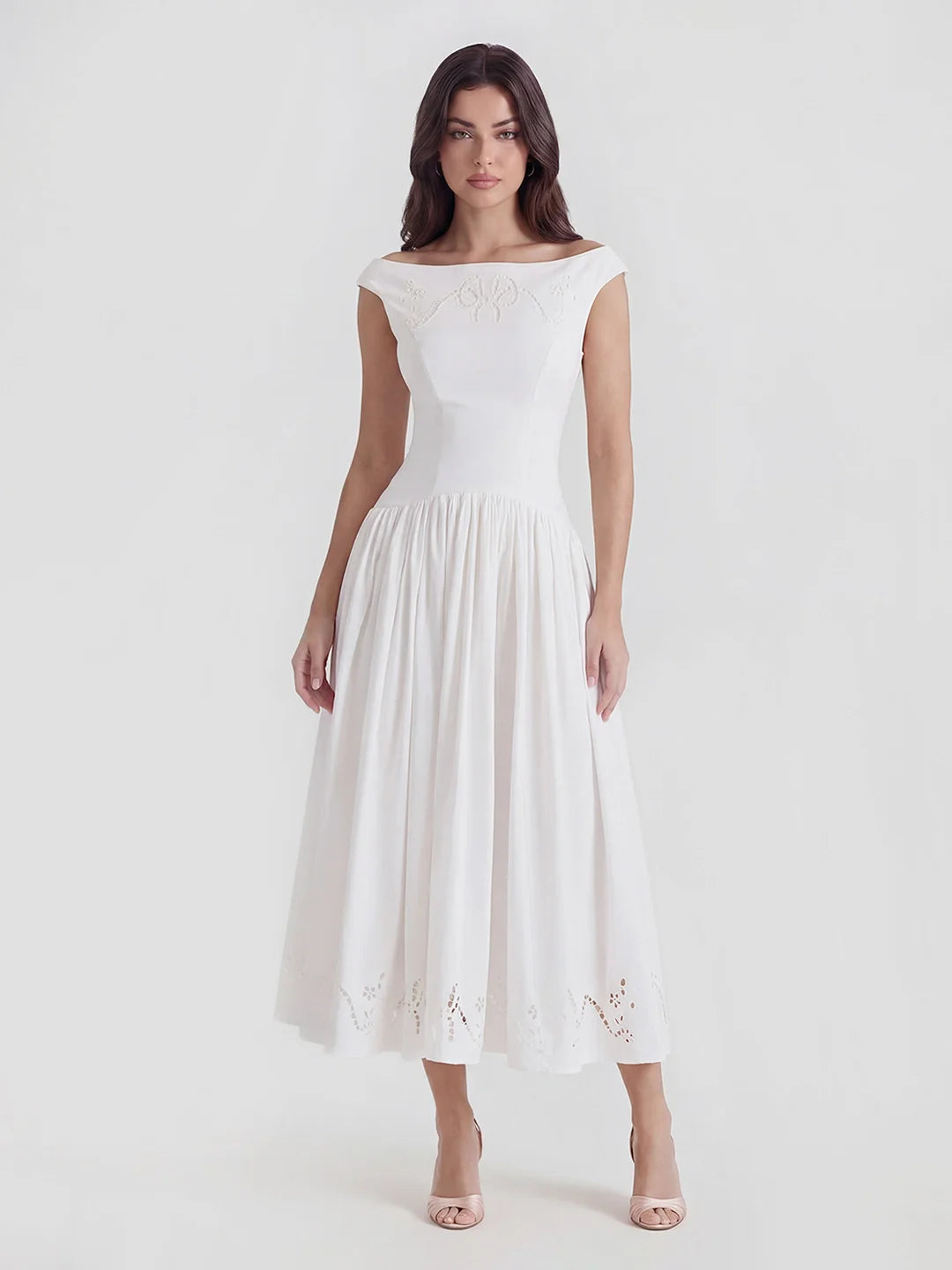 Exquisite Boat Neck Fil-Coupé Maxi Dress